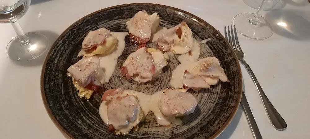 Ravioli Maison Creme de Gorgonzola Speck Et Scamorza